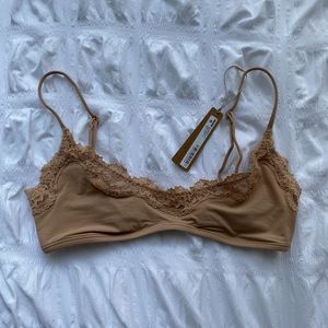 Skims fits everybody lace scoop bralette